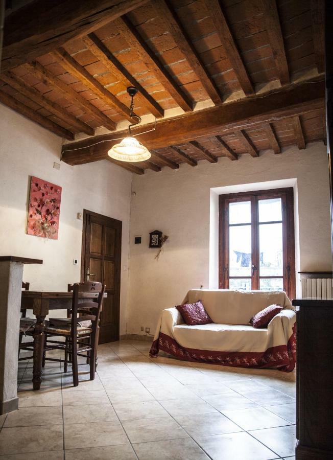 Il Castello Apartment Bucine Exterior photo